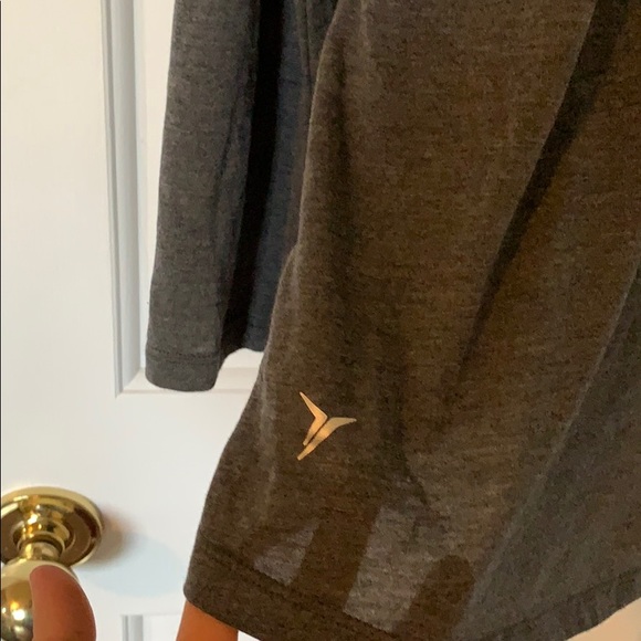 Ladies Active Wear Top - Picture 4 of 6